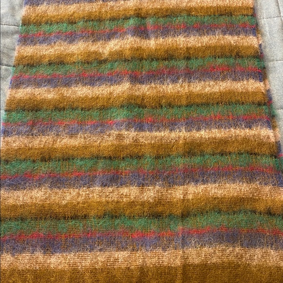 Pre 1990 Made in West Germany Mohair/Wool Oversized Scarf - Picture 3 of 7